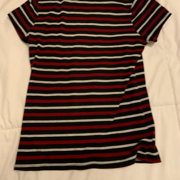 Striped top - Picture 2 of 2